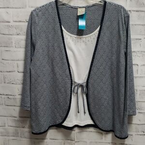 Patricia closet top 